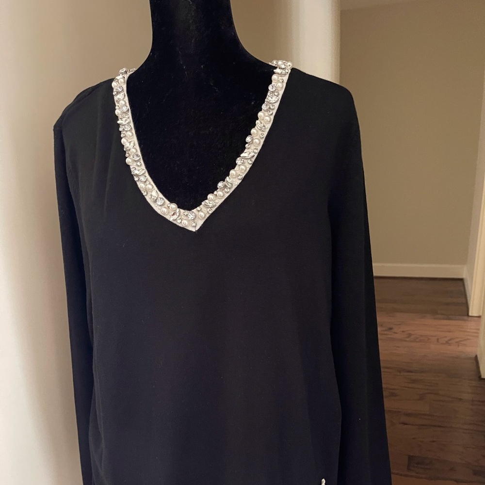 BEAUTIFUL!  Bejeweled black pullover top. Joseph Ribkoff.  L.   NWT